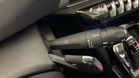 Peugeot 3008 HYBRID 225ch GT e-EAT8 — photo 24