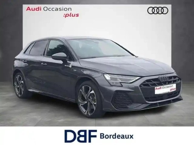 Audi A3 tfsi e hybride rechargeable 204 s tronic 6 s line — photo 6