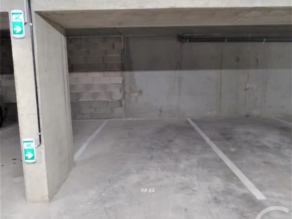 Parking 10 m²