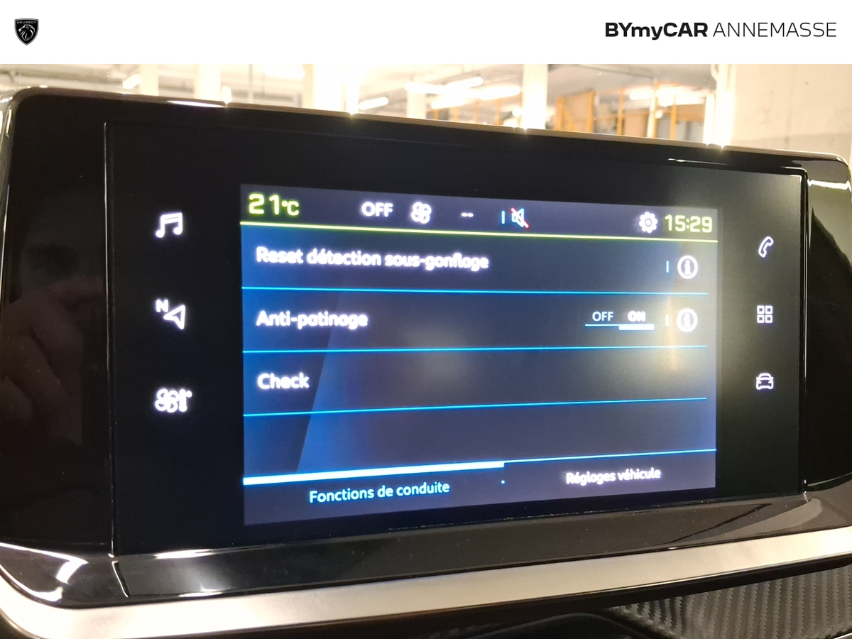 Peugeot 208 Electrique 50 kWh 136ch — photo 24