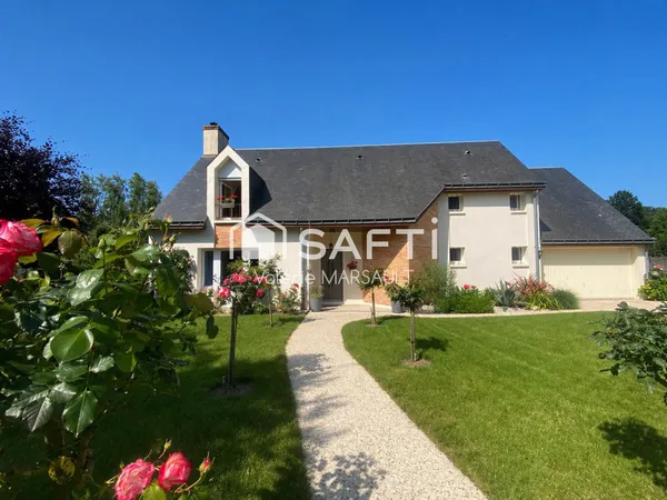 Maison d'architecte 185 m² - Jardin arboré