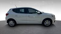 Dacia Sandero 1.0 TCe 90ch Expression CVT — photo 4