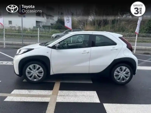 Toyota Aygo X 1.0 vvt-i 72ch dynamic my24 — photo 13