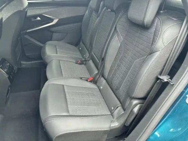 Peugeot 5008 gt hybrid 145ch e-dcs6 — photo 23