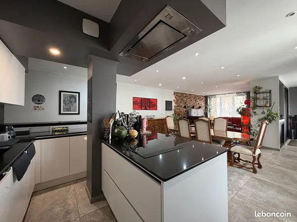 Appartement 5 pièces 128 m²