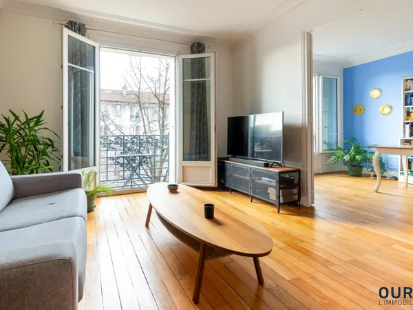 Un très beau 3 pièces de près de 61 m² au pied du Métro SAI