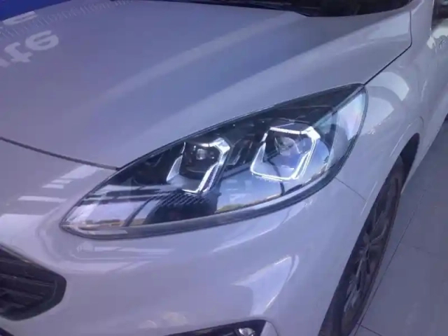 Ford Kuga 2.5 duratec 190ch fhev e85 graphite tech edition bva — photo 3
