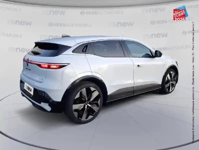 Renault Megane e-tech electric ev60 220ch techno optimum charge — photo 6