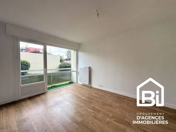Studio 1 pièce 27 m²