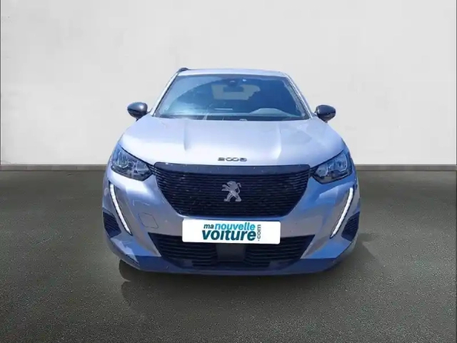 Peugeot 2008 puretech 130 s&amp;s eat8 — photo 2