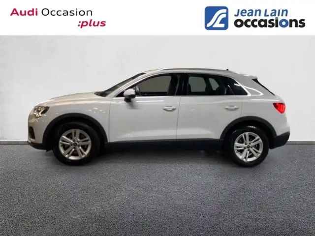 Audi Q3 35 tfsi 150 ch s tronic 7 — photo 8