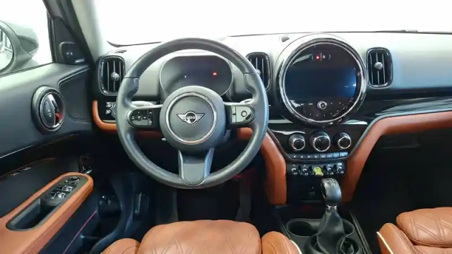 Mini Mini countryman 125 - 95 ch all4 bva6 — photo 13