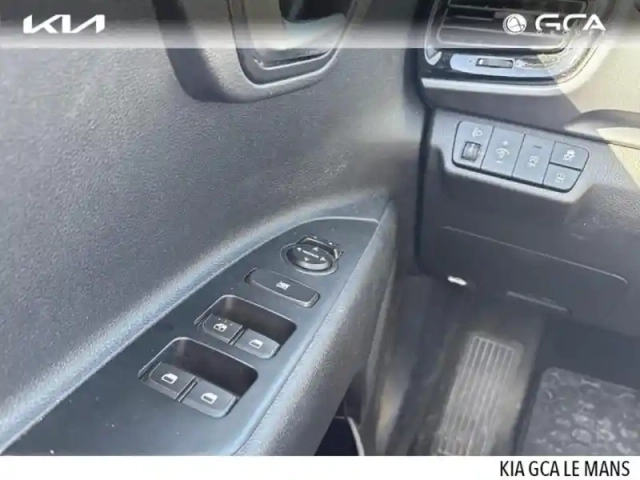 Kia Stonic 1.0 t-gdi 100ch active dct7 — photo 12