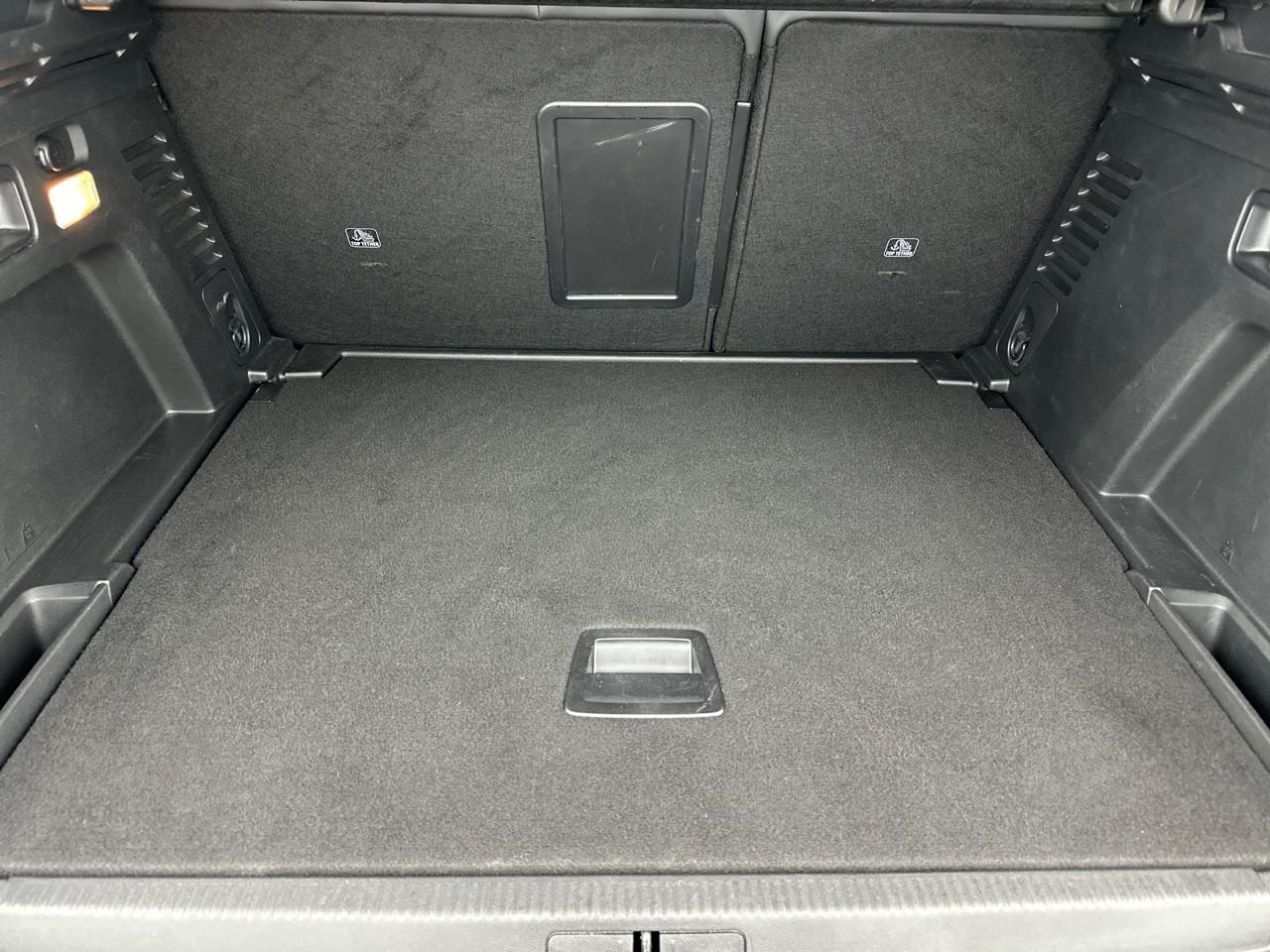 Peugeot 3008 puretech 130ch s&s eat8 gt pack — photo 6