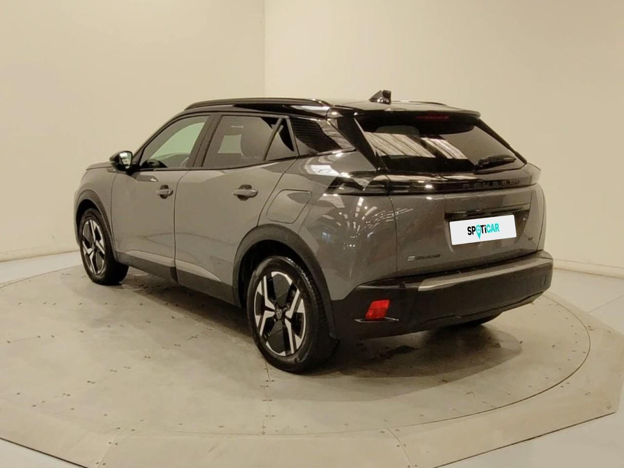 Peugeot 2008 electrique 54 kwh 156 ch gt — photo 3