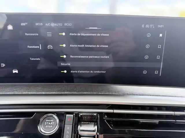 Peugeot 3008 plug-in hybrid 195 e-dcs7 — photo 61