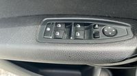 Bmw Série 1 118dA 150ch Business Design 5p — photo 32