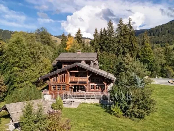 Chalet 10 pièces 414 m²
