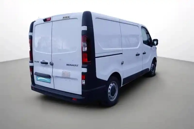 Renault Trafic fgn l1h1 2800 kg blue dci 130 — photo 5