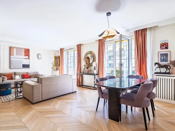 Exclusivité - Levallois - Appartement rénové - 3 chambres - Balcons
