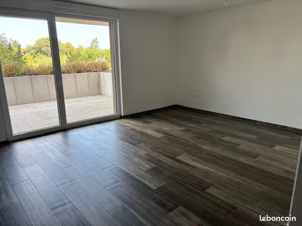 Studio 1 pièce 35 m²
