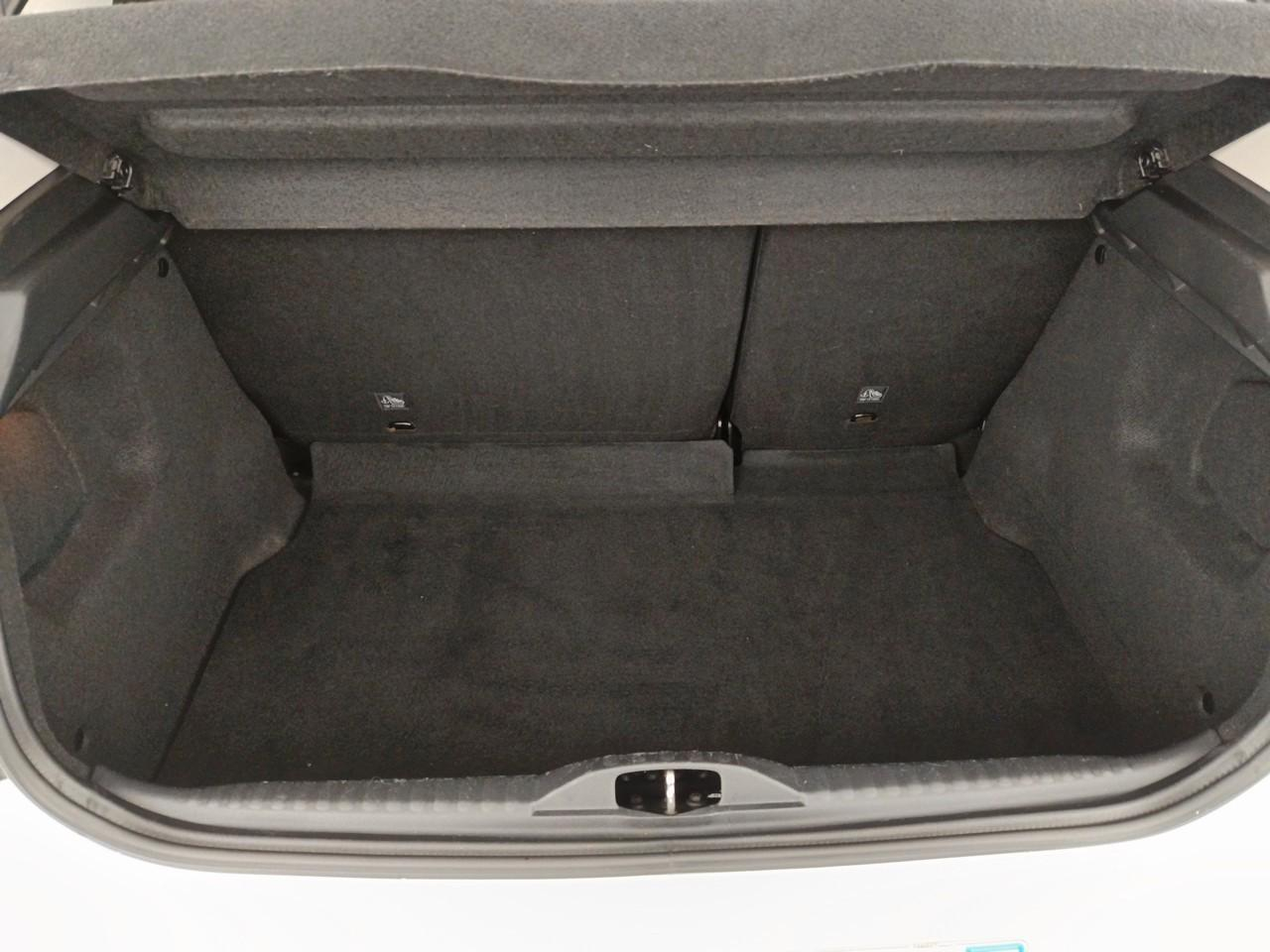 Citroën C3 bluehdi 75 s&s feel — photo 6