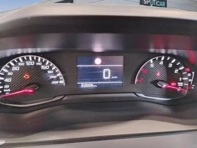 Peugeot 2008 bluehdi 100 s&amp;s bvm6 active — photo 21