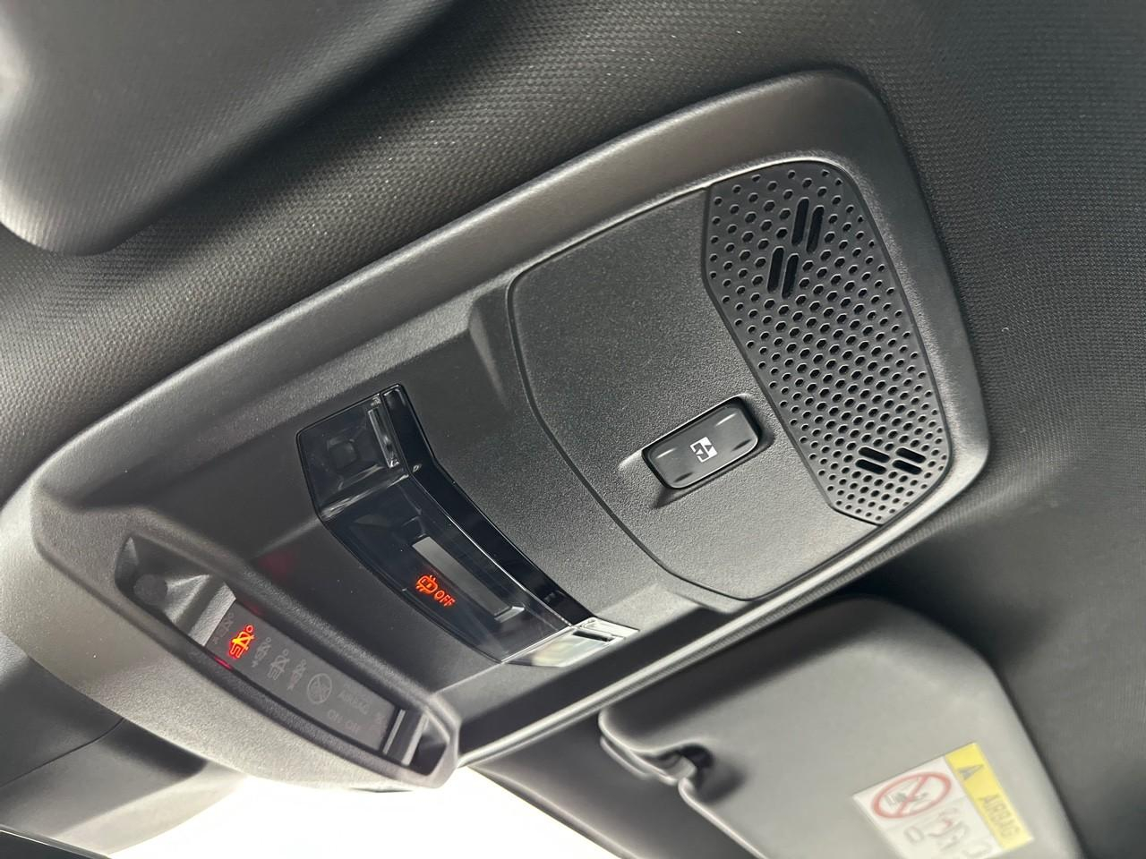 Peugeot 2008 puretech 130 s&s eat8 gt — photo 33