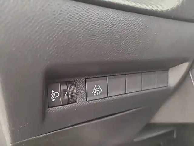 Peugeot 208 electrique 50 kwh 136ch — photo 52