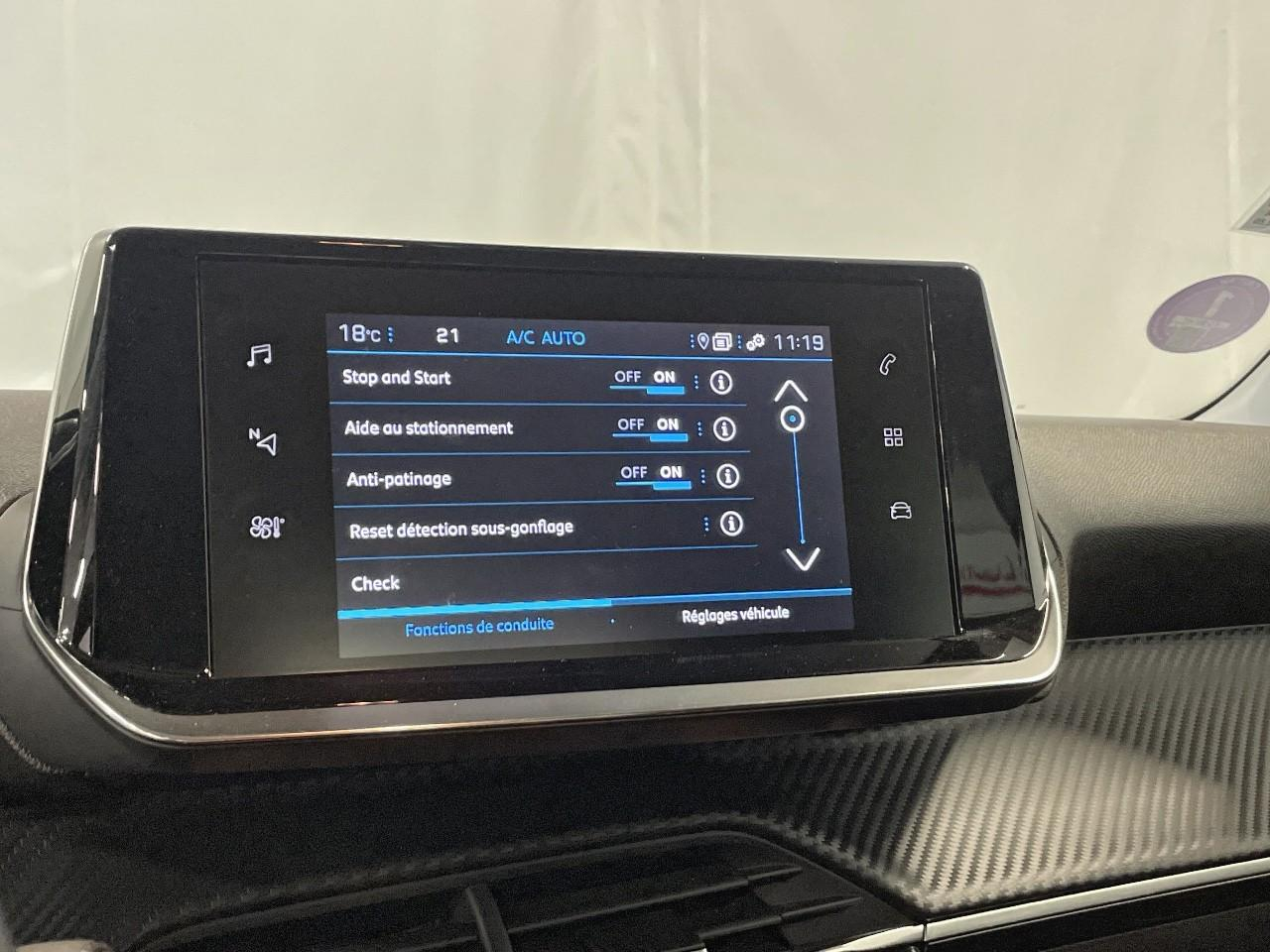 Peugeot 2008 puretech 130 s&s bvm6 active business — photo 18