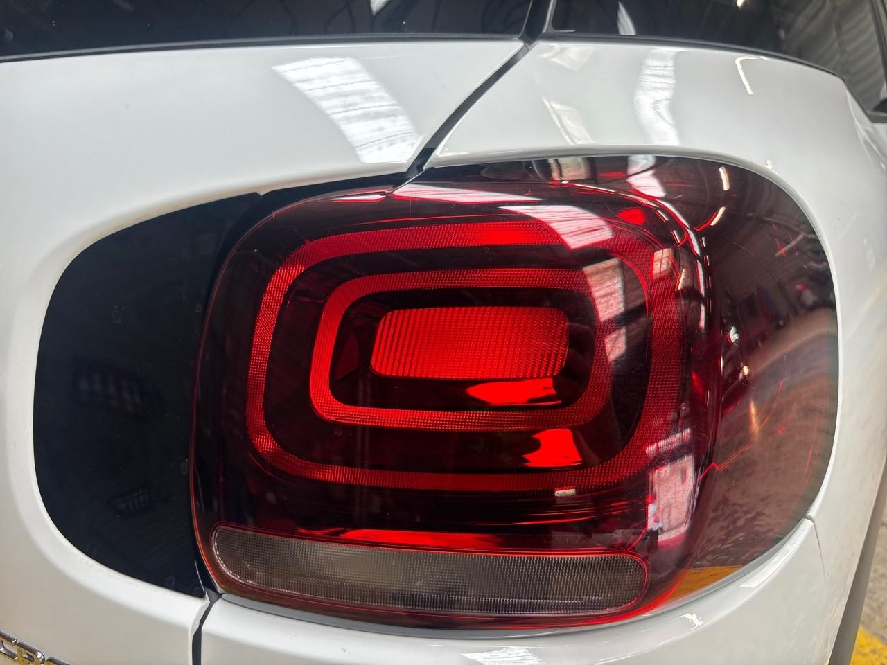 Citroën C3 Aircross puretech 130ch s&s shine eat6 — photo 13