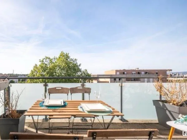 Très beau T3 terrasse et Clim