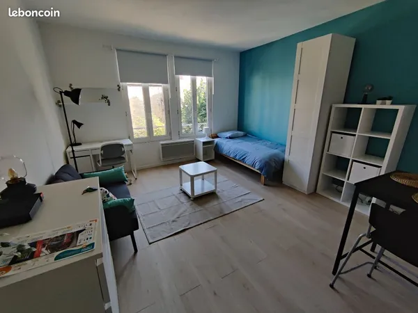 Location studio meublé 27m2 , hyper centre-ville de Caen