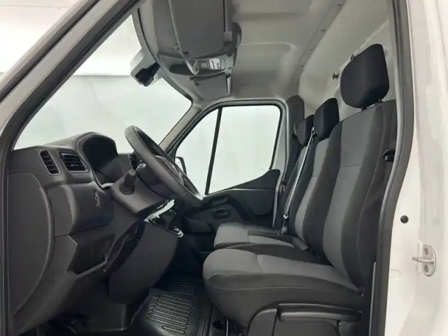 Renault Master fgn trac f3500 l2h2 blue dci 135 — photo 18