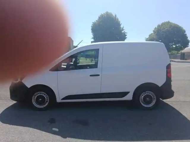 Renault Kangoo Van 1.5 blue dci 75ch grand confort sésame ouvre toi — photo 2