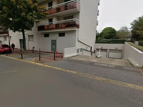 Parking 11 m²
