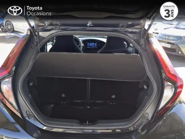 Toyota Aygo X 1.0 vvt-i 72ch design my24 — photo 10