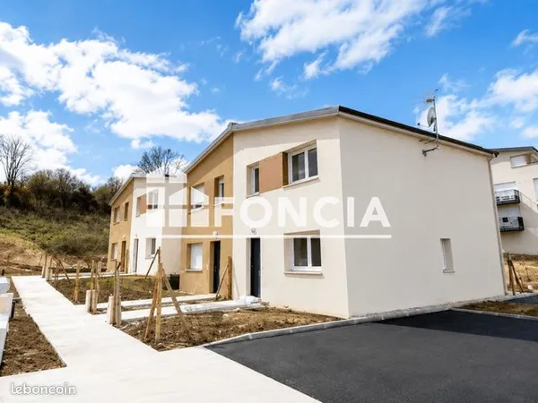Maison 4 Pièces 81.74m² à louer 1059 - LOUVIERS 27400