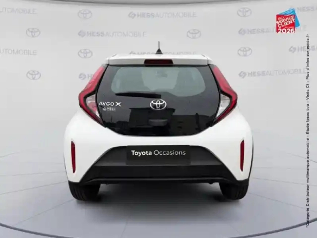 Toyota Aygo x 1.0 vvt-i 72ch dynamic s-cvt my23 — photo 7