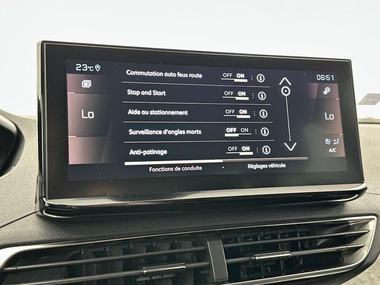 Peugeot 3008 puretech 130ch s&s eat8 gt — photo 23