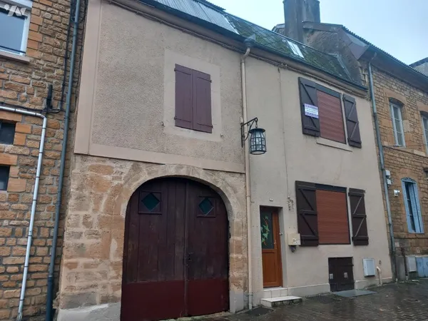 Maison 3 pièces 95 m²
