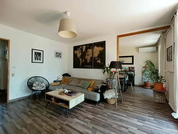 Appartement Istres 4 pièce(s) 90 m2 avec Balcon ET CAVE
