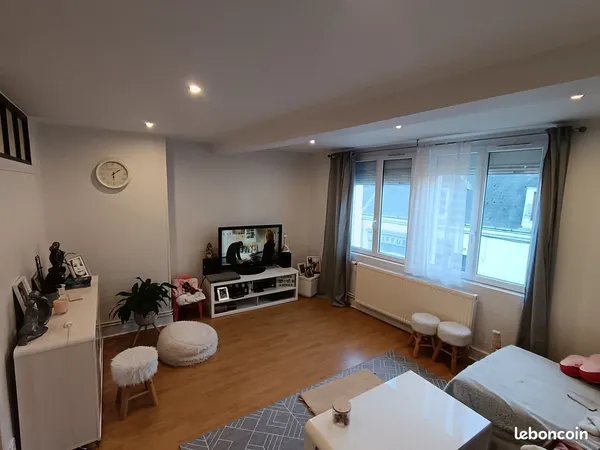 Location appartement F3 74 m2 Moulins