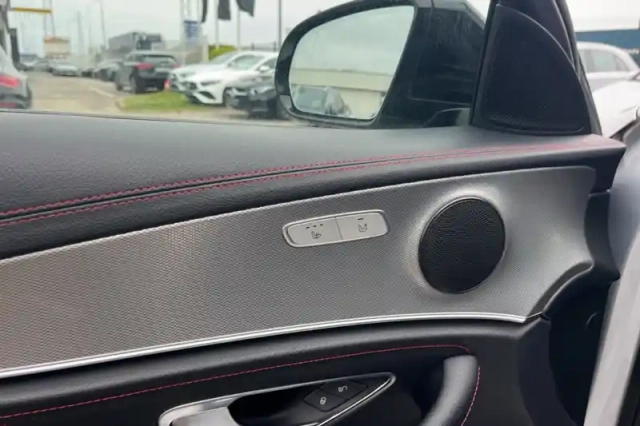 Mercedes Classe E break 53 eqboost 9g-tronic 4-matic+ — photo 20