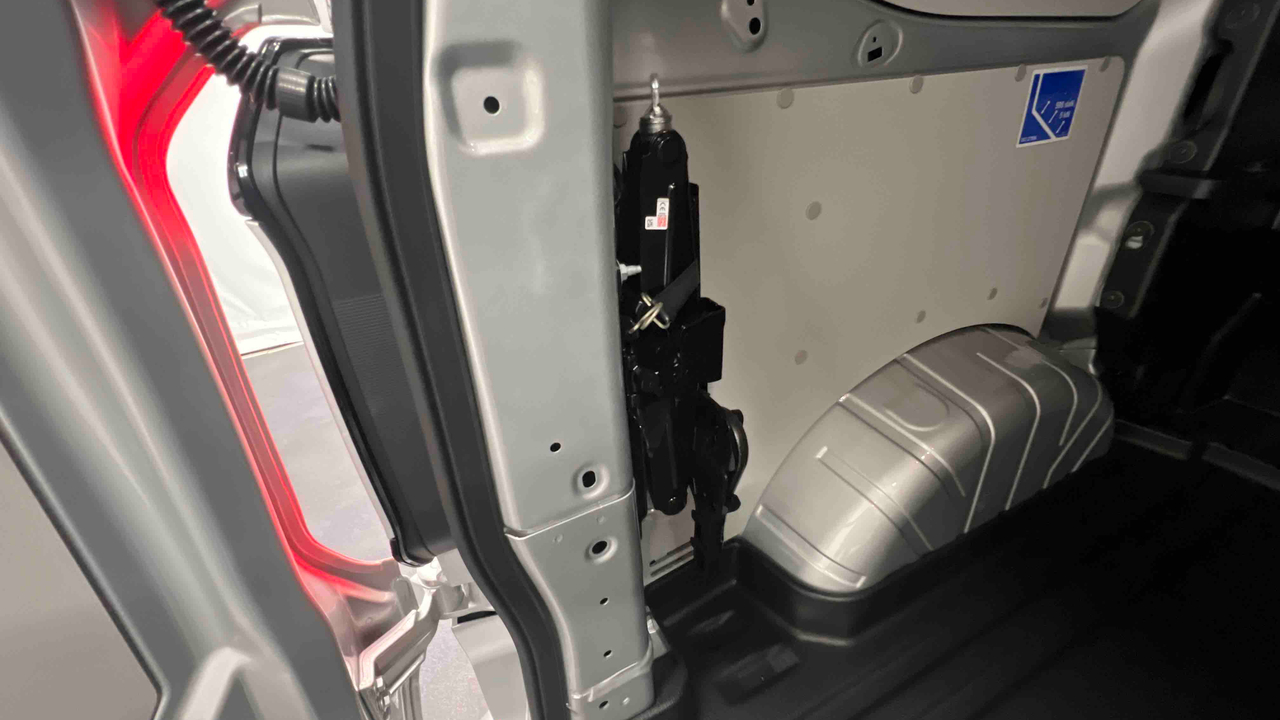 Volkswagen Utilitaires TRANSPORTER PROCAB L1H1 2.0 TDI 150 BVA8 — photo 15