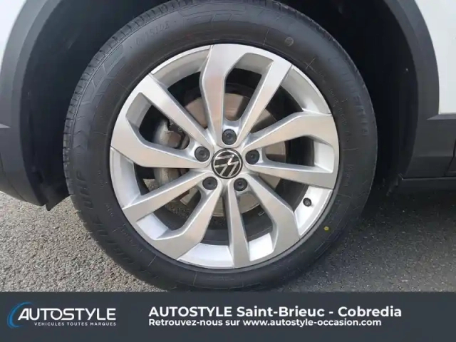 Volkswagen T-Roc 1.5 tsi evo 150ch style dsg7 — photo 9