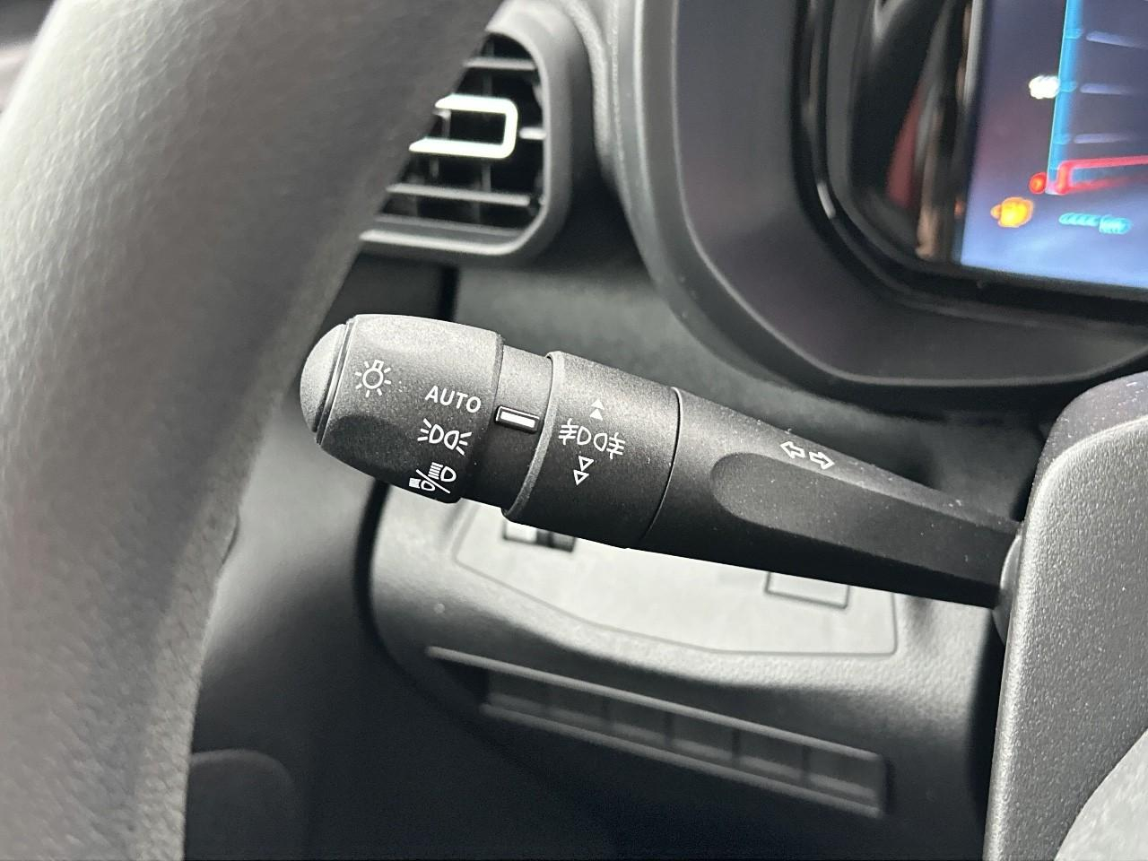 Citroën Berlingo van m diesel 100 ch manuelle — photo 18