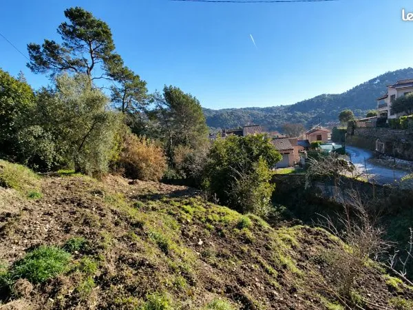 Lot de 3 parcelles - Cantaron