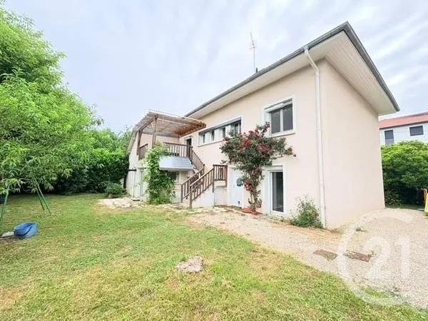 Maison 7 pièces 150 m²