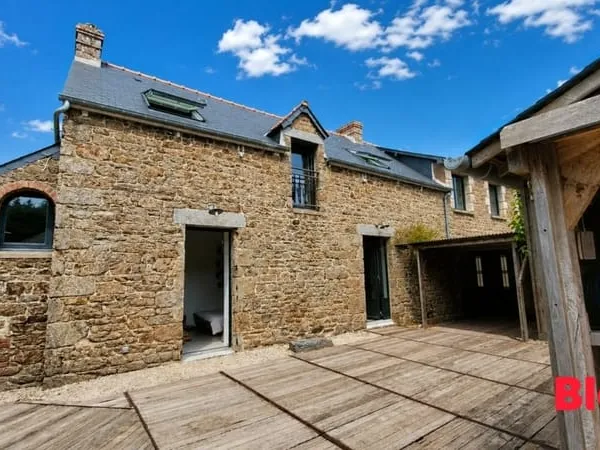 A VENDRE Chez BLOT IMMOBILIER de CANCALE - Maison de 109m² - ST-COULOMB: